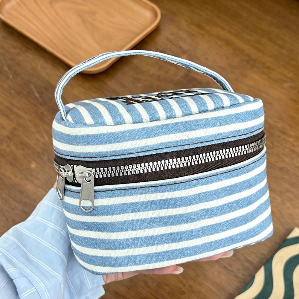 Draagbare, blauw-wit gestreept - Cosmetic Bags recensie en prijs